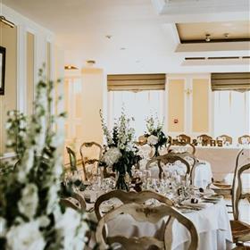 fwthumbHollie---Rich-Wedding-39.jpg